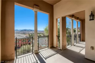 Photo #3: 2375484 Listing 