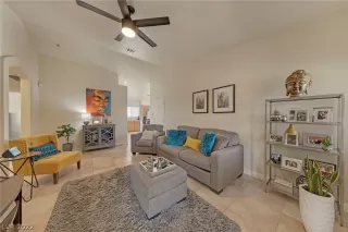 Photo #2: 2375491 Listing 