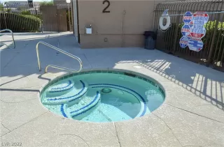 Photo #1: 2375495 Listing 