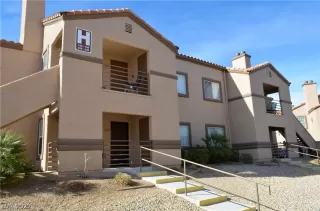 Photo #2: 2375495 Listing 