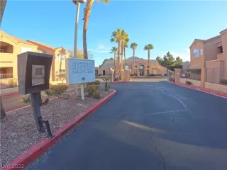 Photo #3: 2375530 Listing