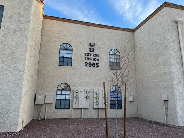 MLS: 2375646 Condo For Sale