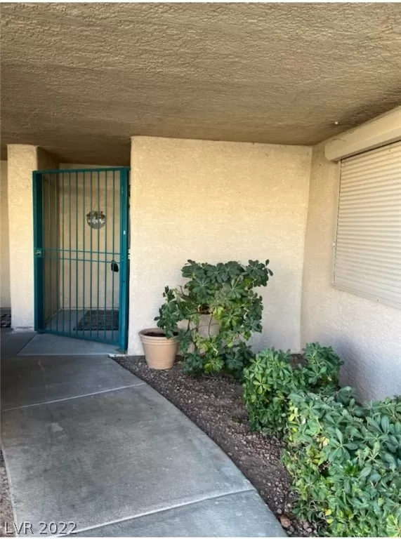 MLS: 2375665 Condo For Sale