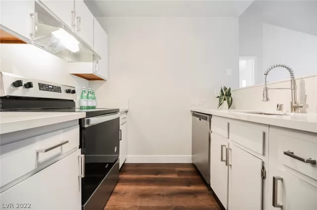 MLS: 2375668 Condo For Sale