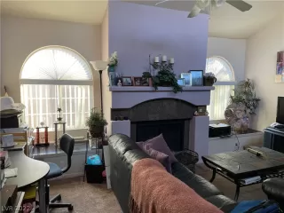 Photo #2: 2375734 Listing