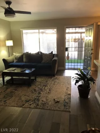 Photo #2: 2375857 Listing 