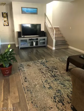 Photo #3: 2375857 Listing 