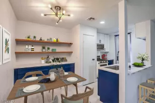 Photo #5: 2375881 Listing 