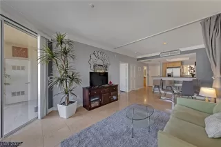 Photo #2: 2375906 Listing