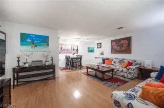 Photo #2: 2375954 Listing