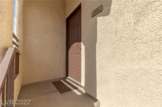 Photo #1: 2375991 Listing 