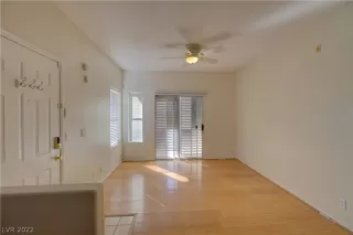 Photo #1: 2375992 Listing 