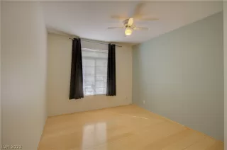 Photo #6: 2375992 Listing 