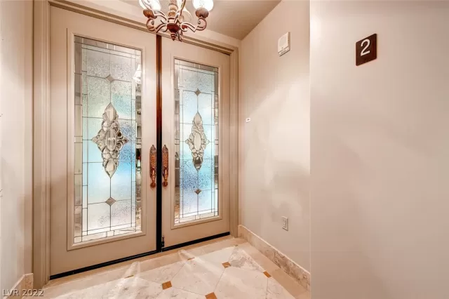 MLS: 2376015 Condo For Sale