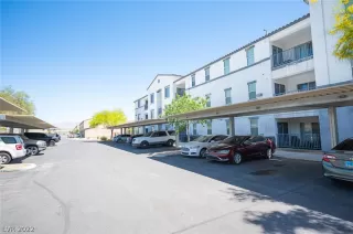 Photo #4: 2376097 Listing