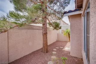 Photo #4: 2376123 Listing 