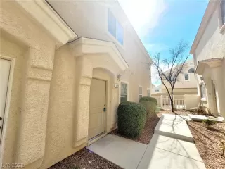 Photo #2: 2376172 Listing