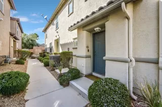 Photo #2: 2376195 Listing 