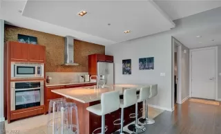 Photo #4: 2376206 Listing 