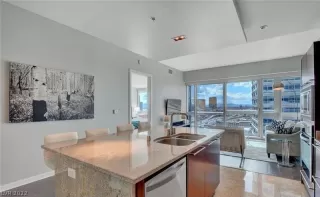 Photo #5: 2376206 Listing 