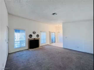 Photo #2: 2376223 Listing