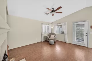 Photo #6: 2376226 Listing