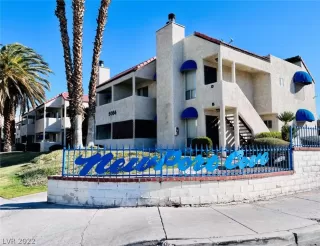 Photo #1: 2376229 Listing