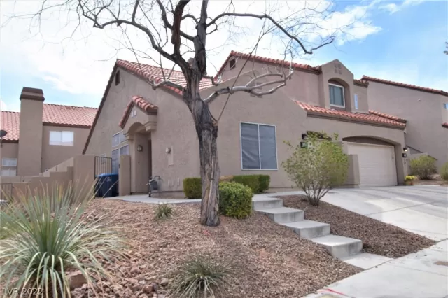 MLS: 2376250 Condo For Sale