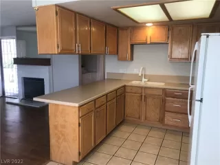 Photo #1: 2376251 Listing 