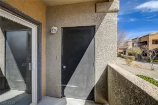 Photo #4: 2376310 Listing 