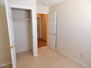 Photo #3: 2376313 Listing 