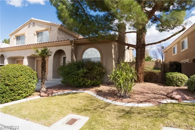 MLS: 2376335 Condo For Sale