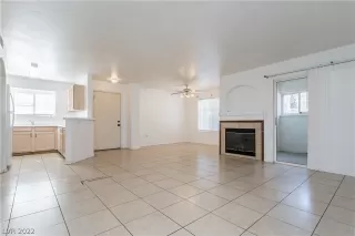 Photo #3: 2376336 Listing