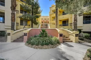 Photo #1: 2376349 Listing