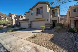 Photo #1: 2376359 Listing 