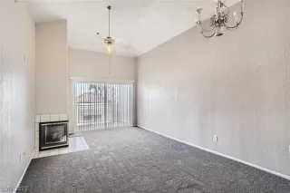 Photo #5: 2376372 Listing 