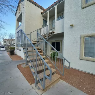 Photo #1: 2376425 Listing