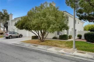 Photo #2: 2376465 Listing 