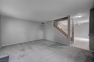 Photo #4: 2376465 Listing 