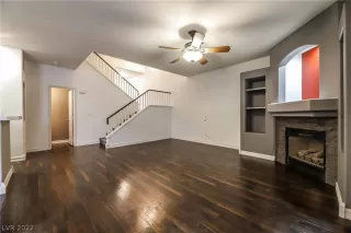 Photo #3: 2376478 Listing