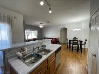 Photo #4: 2376481 Listing 