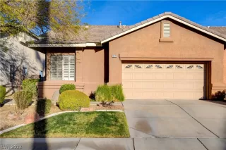 Photo #1: 2376509 Listing