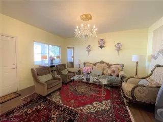 Photo #4: 2376550 Listing 