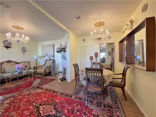 Photo #6: 2376550 Listing 