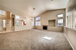 Photo #2: 2376596 Listing 