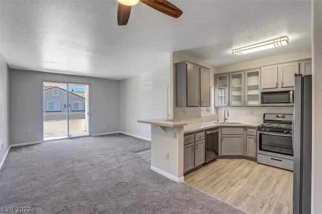 MLS: 2376628 Condo For Sale