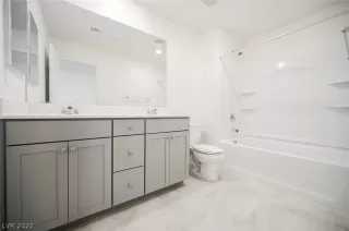 Photo #5: 2376680 Listing 