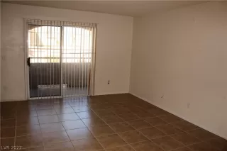 Photo #1: 2376723 Listing