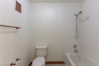 Photo #3: 2376754 Listing 