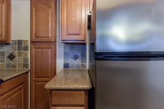 Photo #5: 2376754 Listing 